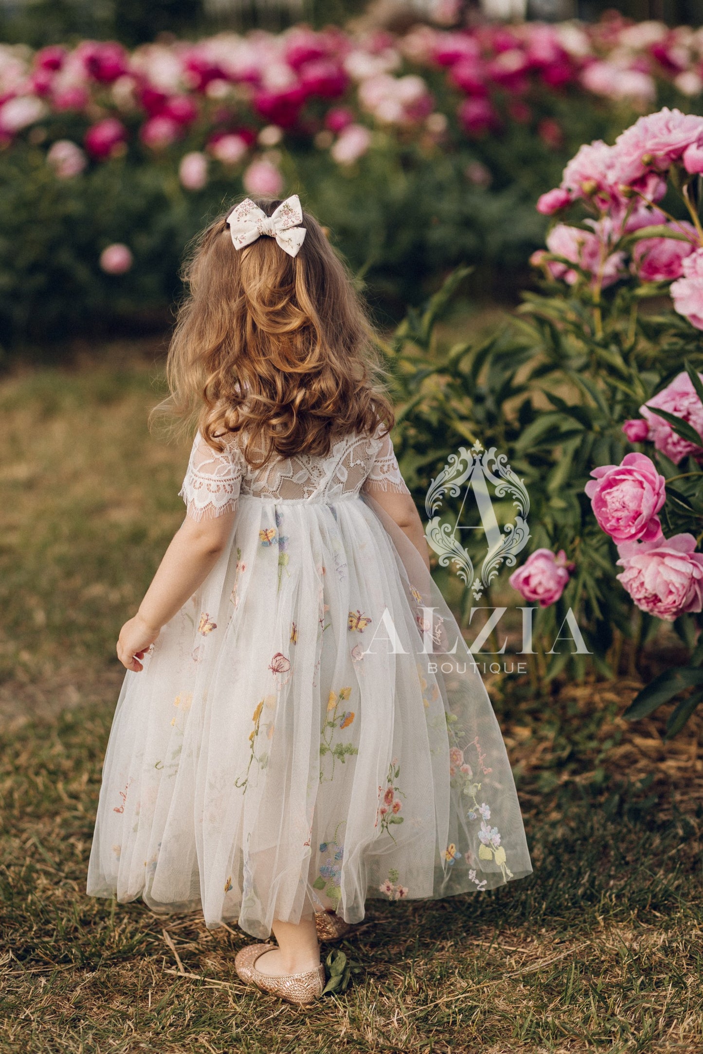 White Short Sleeves Floral Embroidered Tulle Flower Girl