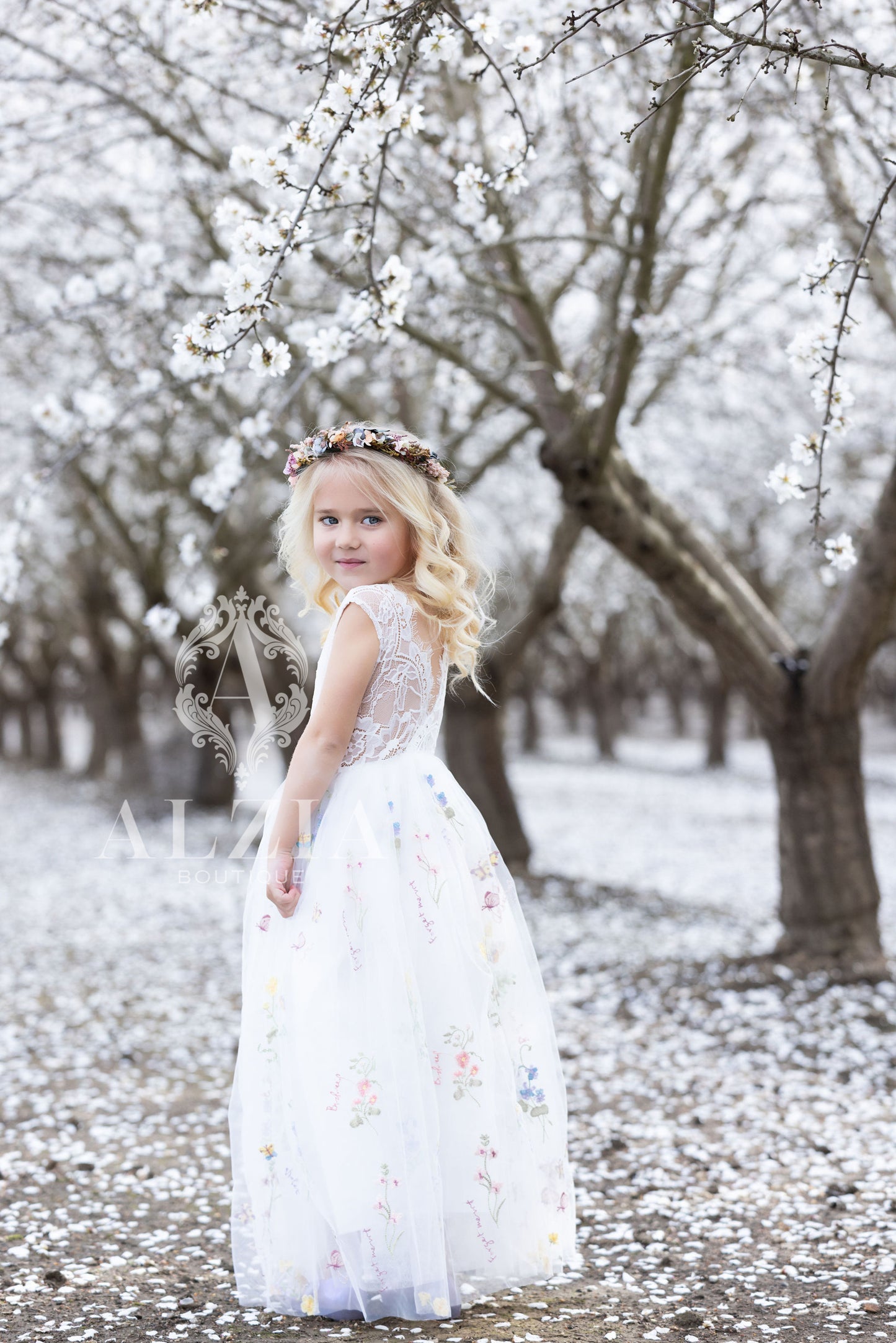 White Sleeveless Style Floral Embroidered Tulle Flower Girl