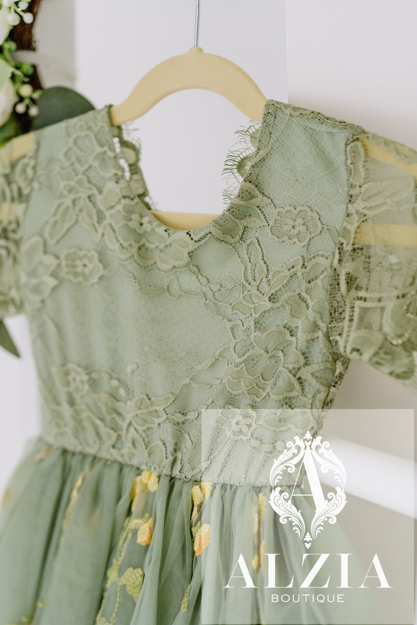 sage knee length dress BABARONI BABARONI Chiffon Dusty Sage Bridesmaid Dresses Sweetheart Knee-length Sleeveless Beaded A-line, Dusty Sage / US18